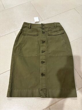 NWT J.Crew Olive Green Button Front Utility Pencil Skirt 0 Cargo Patch Pocket
